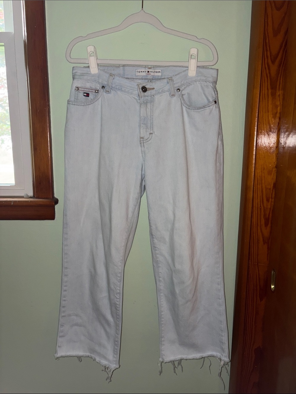 Tommy Hilfiger Light Blue Cropped Straight Jeans